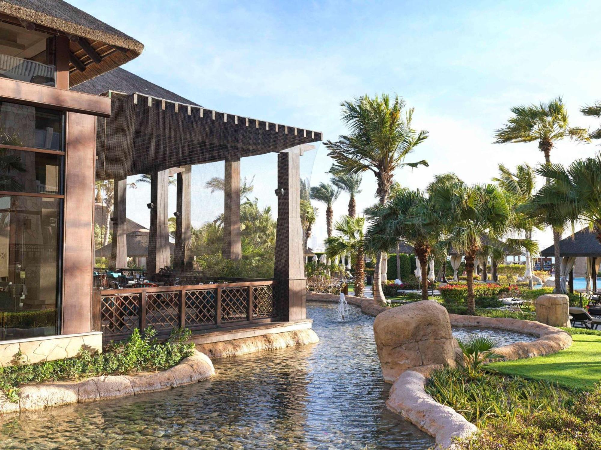 Sofitel Dubai The Palm Resort & Spa Exterior foto